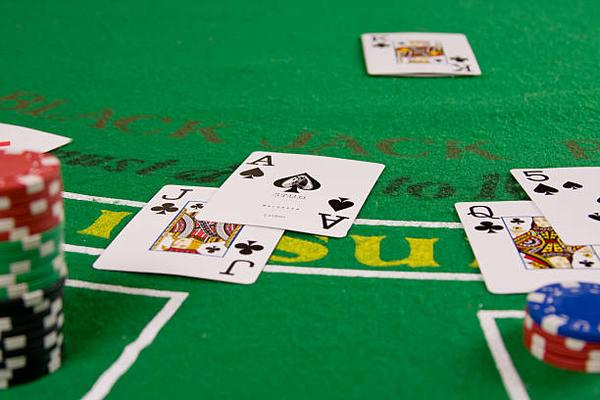 Discovering the Most Popular Online Poker Platforms - Your gateway to Exciting Games